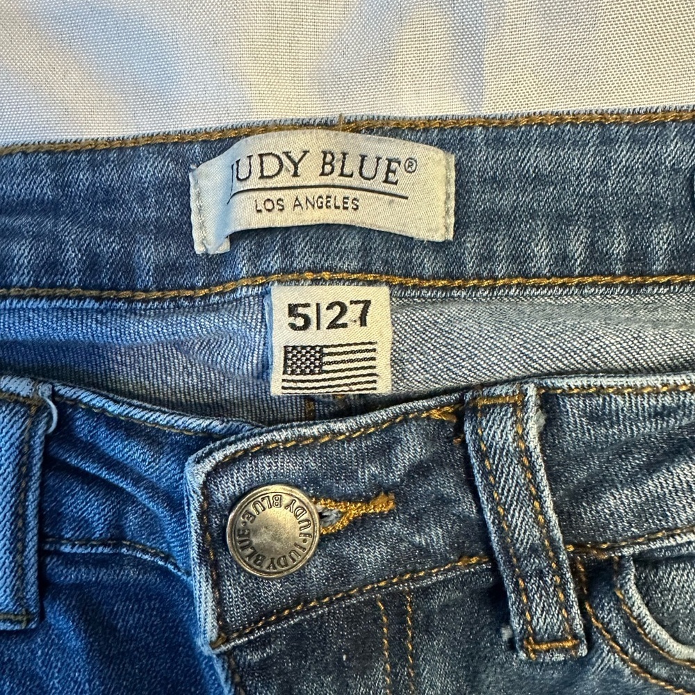 Judy Blue Dark Blue Fringed Ankle Jeans - Picture 3 of 8